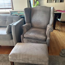 Gray Chair With Ottoman 