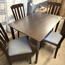 NEW 🍽️  5-Piece Dining  Table Set – Gray Only $349  • Financing Available • $0 Down with SNAP Finance