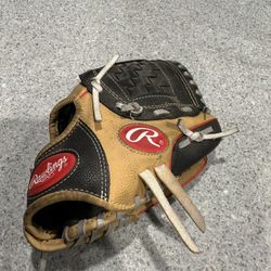 Kids Rawlings Baseball Glove 