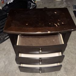 Nightstand 