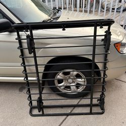 Yakima LoadWarrior Rooftop Basket