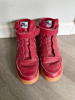 Women’s size 8 Nike Air Force 1 Hightops