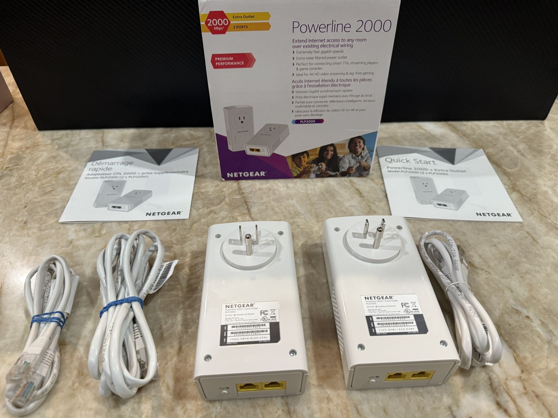 NETGEAR - Powerline 2000 + Extra Outlet - White