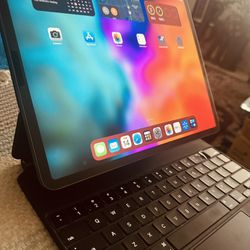 iPad Pro 12.9” (512GB) Wi-fi / 2020 - Magic Keyboard & Apple Pencil 