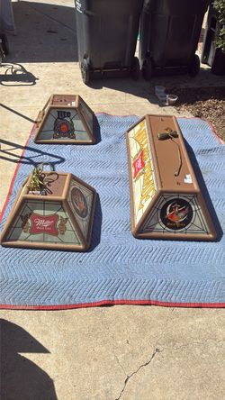 Pool table and game room lights