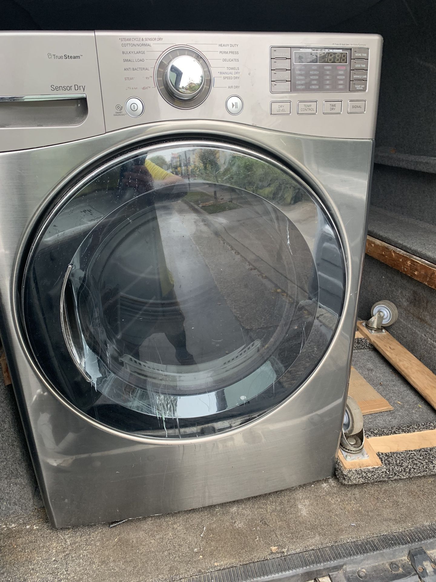 NEEDS ROLLERS 7.3 cuft LG Gas Dryer DLGX3471V Ultra Large Capacity Dryer with Dual LED Display gray