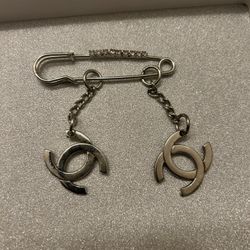 C Pin