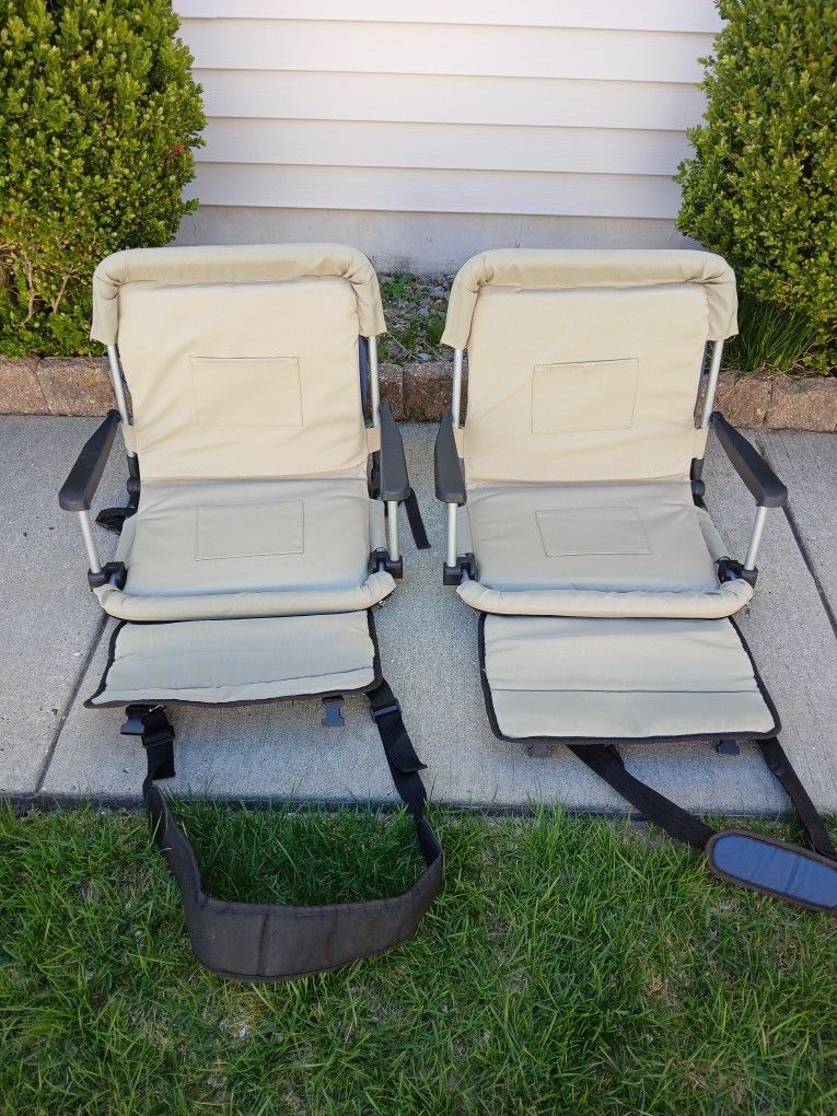 2 Stadium Seats