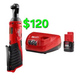 Milwaukee M12 3/8 in. Cordless Ratchet (2457-20)