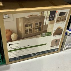 Cape Cod 35 Inch Console 