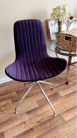 Purple chair