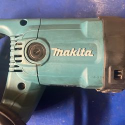 Makita Saw 