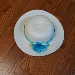 Girls White Floral  Hat