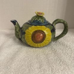 Ceramic Sunflower Tea Pot