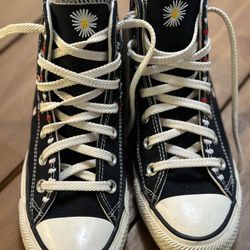 womens Chuck Taylor All Star High 'Daisy Embroidery - Black