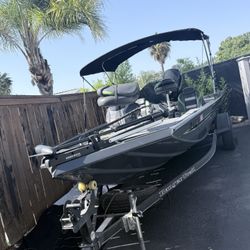 2021 Ranger RT178 LOW HOURS