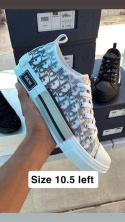 Dior B23