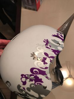 Bell bicycle helmet 8+ brand new girls