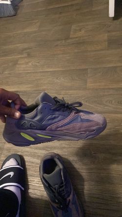 Yeezy size 11.5 (Mauve”s)