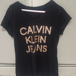 Women’s Size M
