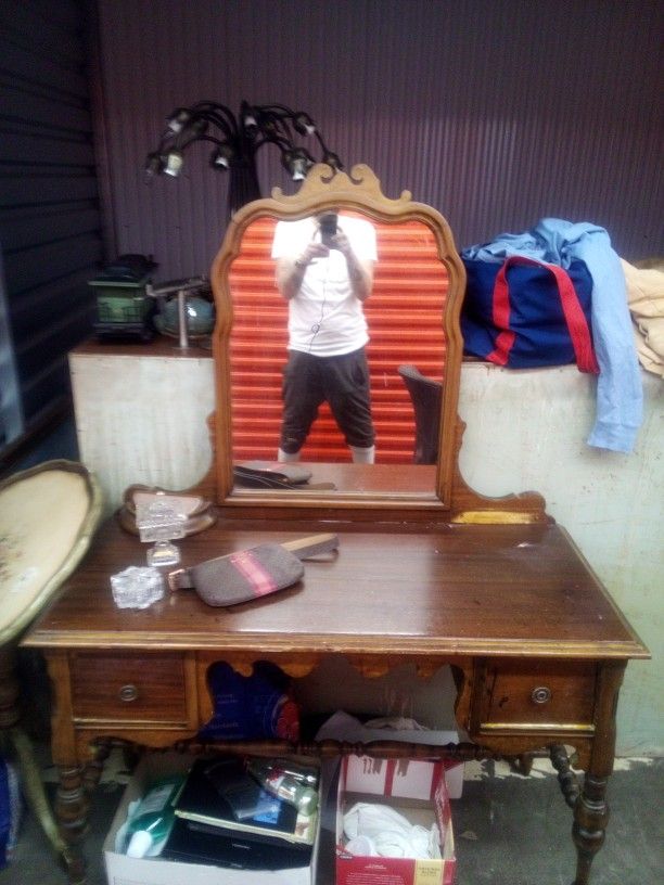 Bathroom Vanity