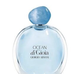 Armani perfume 