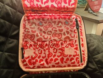 Kelli Kitty Makeup Bag x Impressions 