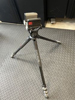 BOG ADRENALINE TRIPOD DEATHGRIP ULTRA LITE