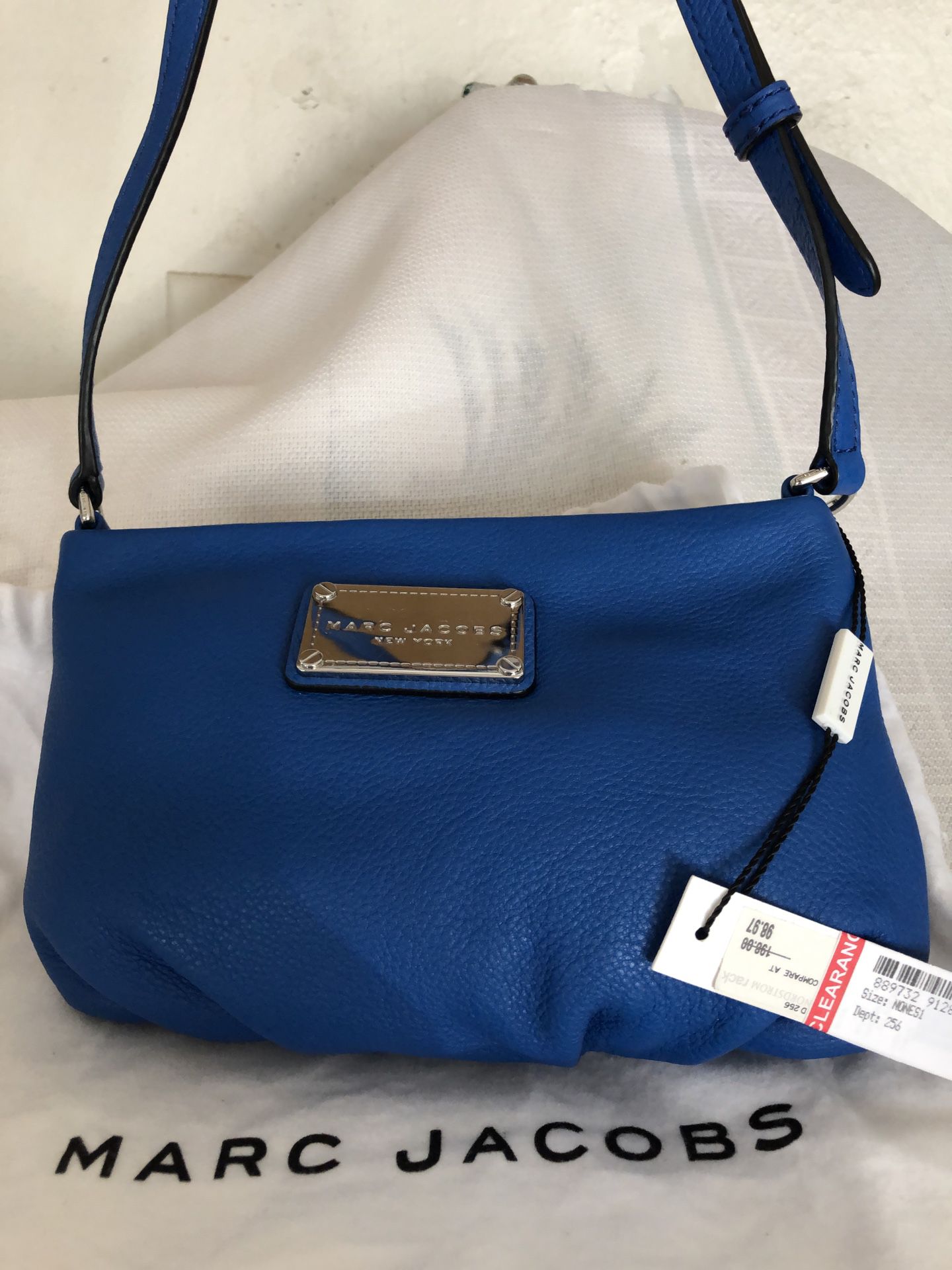 Marc by Marc Jacobs Classic Q Percy Crossbody Bag for Sale in Peabody, MA -  OfferUp