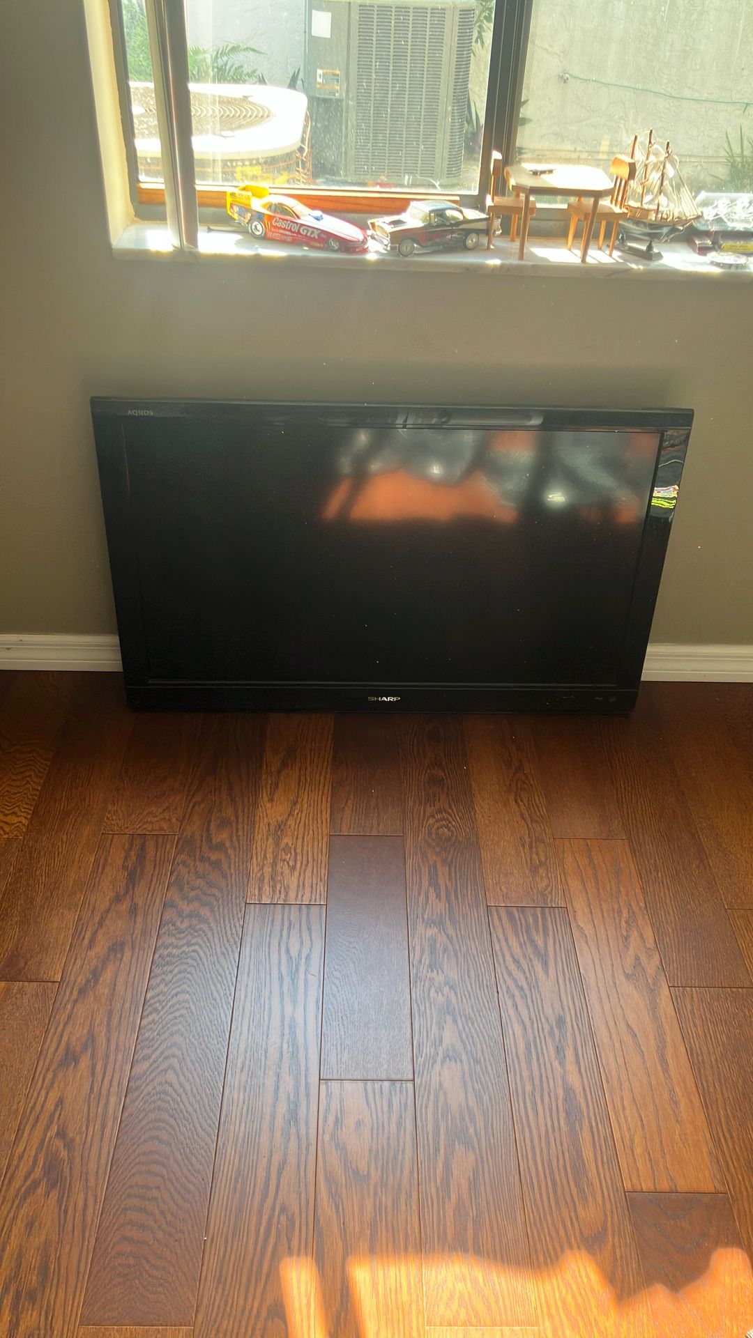 Sharp Tv 40 In Work Great