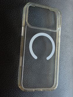 Otterbox iPhone Symmetry Series Clear Case Mag Safe with Camera Control