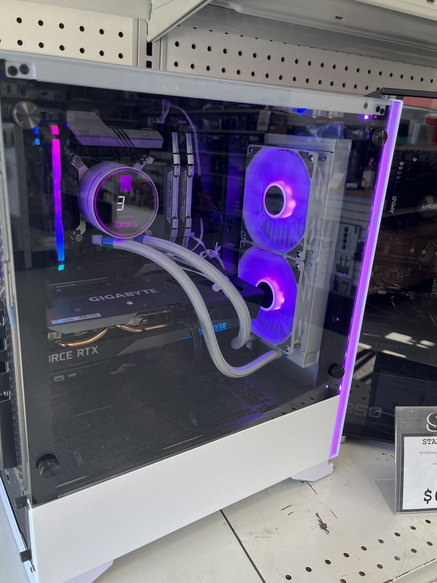 CUSTOM GAMING MACHINE