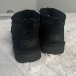 Uggs Size 6