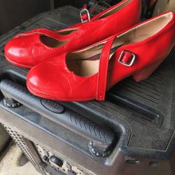 Folkorico Red Shoes