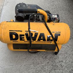 $150 Dewalt 4 Gallon Air Compressor D55153 It’s Available 
