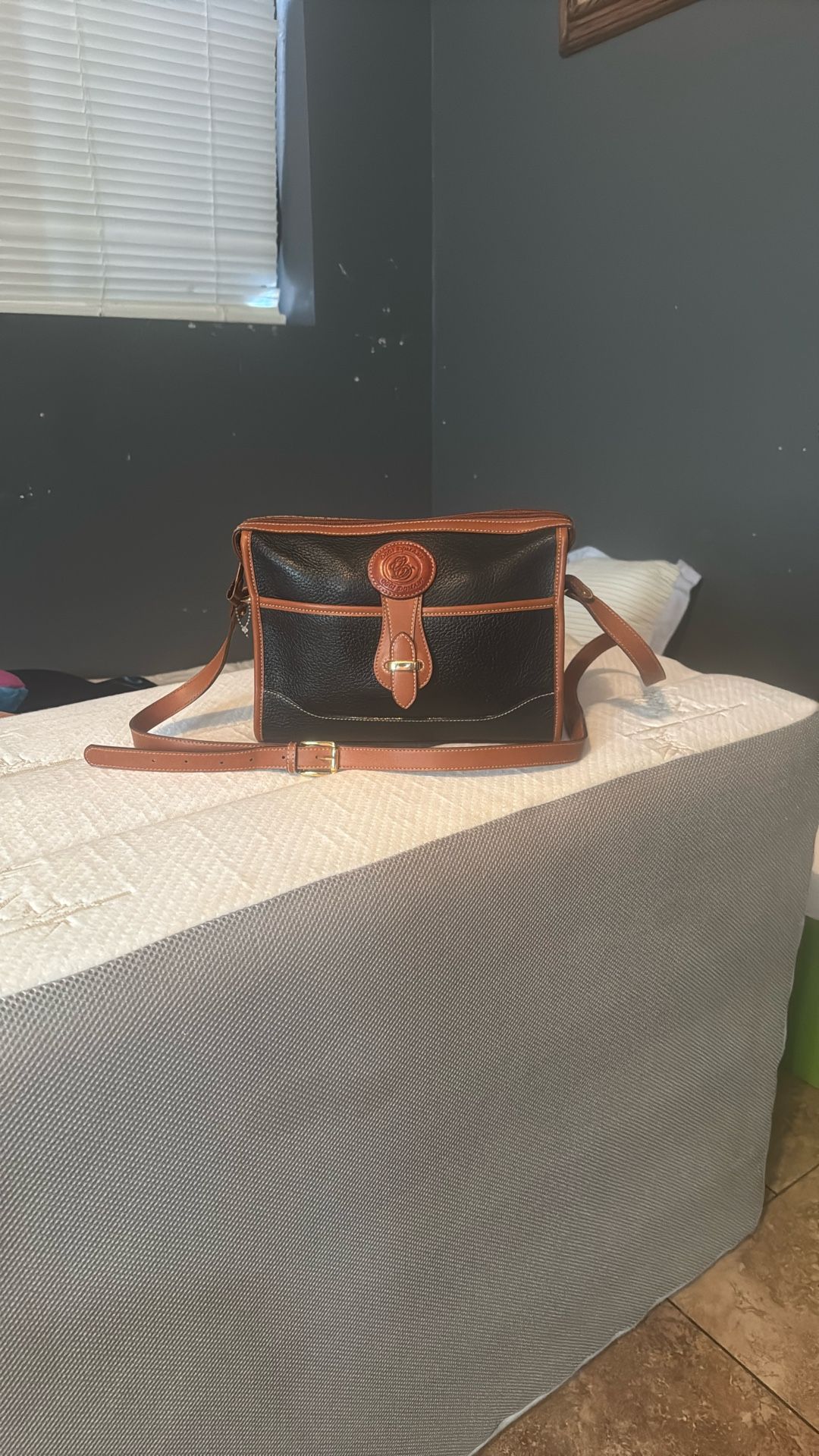Purse OGGI DOMANI Leather Black Brown Crossbody Good