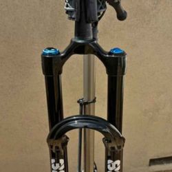 2025 Fox 38 Performance ELITE. New