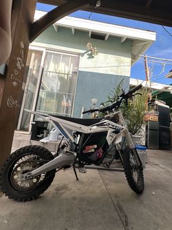Electric Pit Bike