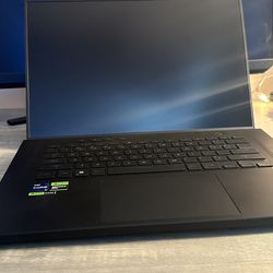 Gaming Laptop - ROG Zephyrus M16 - 4070, i9 13900H