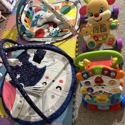 Baby gear - Interactive play mats and walkers