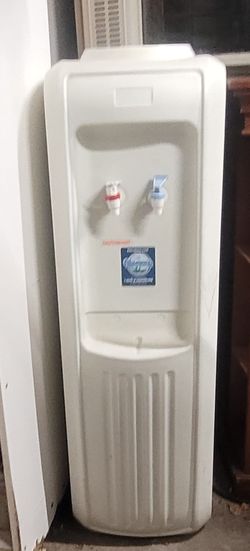 💧💦🚰  WATER DISPENSER... 🚰 💧💦