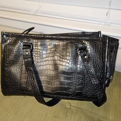 Bow Wow Pet Carrier Purse