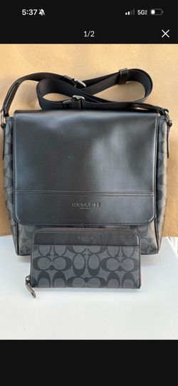 Coach Black and Gray Men's Shoulder Bag (Brand New ) Coach continental large size matching wallet NWT pick up in Pico Rivera
