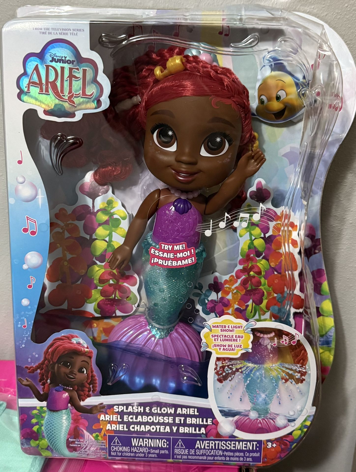 The Little Mermaid Splash & Glow Ariel Doll