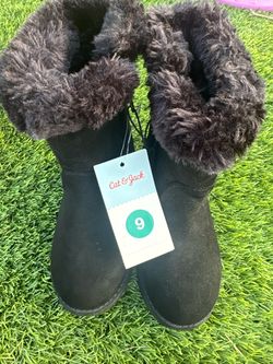 Cat & Jack Kids Winter Boots Size 9