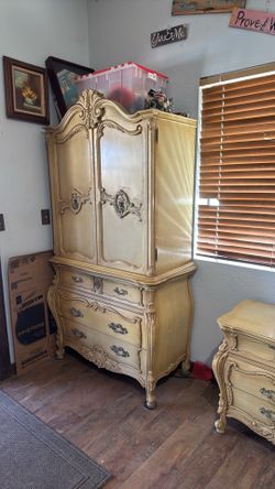French provincial bedroom set