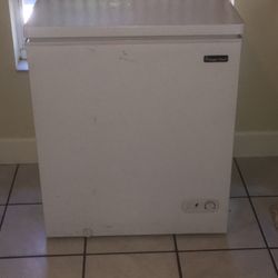 Chest Freezer 