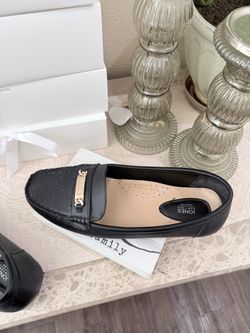 Women’s shoes