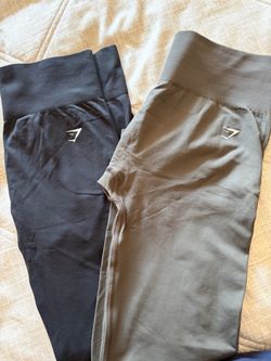 Gym shark leggings