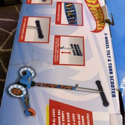 New Hot Wheels 3 Wheel Tilt Turn Scooter Kids